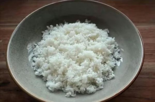 4 thói quen tiết kiệm thức ăn có thể gây hại